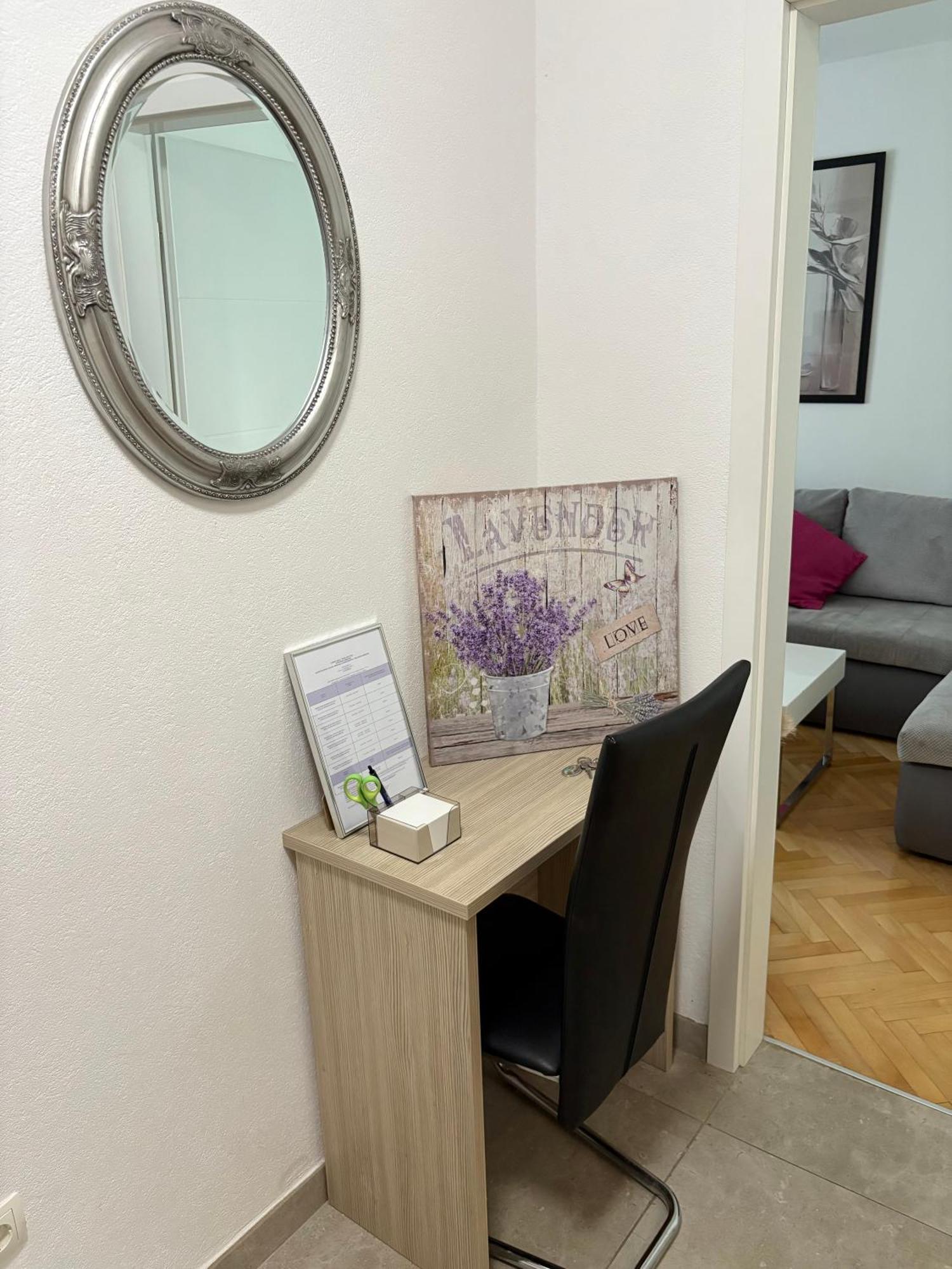 Andelina, Apartman
